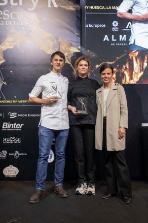 Almudena Maíllo durante el acto de entrega de los premios &#039;Ciudad de Madrid&#039; a la mejor repostera Estela Gutiérrez y mejor panadero, a Alberto Miragoli