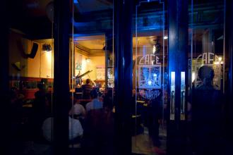 Café Central 01.jpg