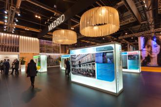 Fitur 13.2.jpg