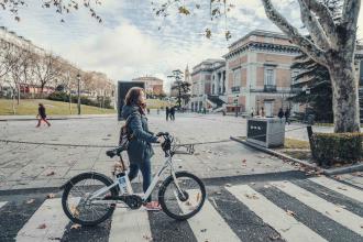 BiciMad y Paseo del Prado.jpg