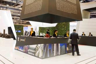 Fitur 08.1.pg Fitur 08.1.pg
