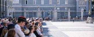 Relevo solemne y cambio de Guardia en el Palacio Real