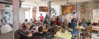La Bicicleta café 02.jpg